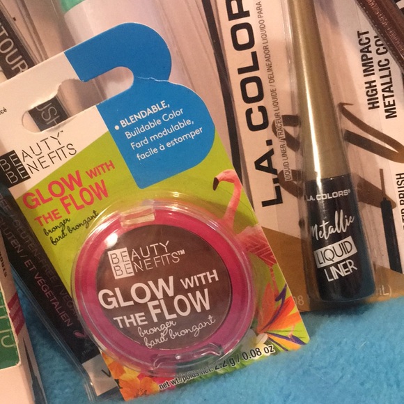 Beauty bundle - Picture 5 of 8